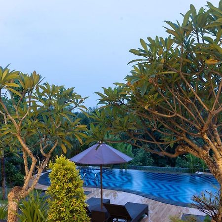 Arunika Cottage Batununggul Luaran gambar