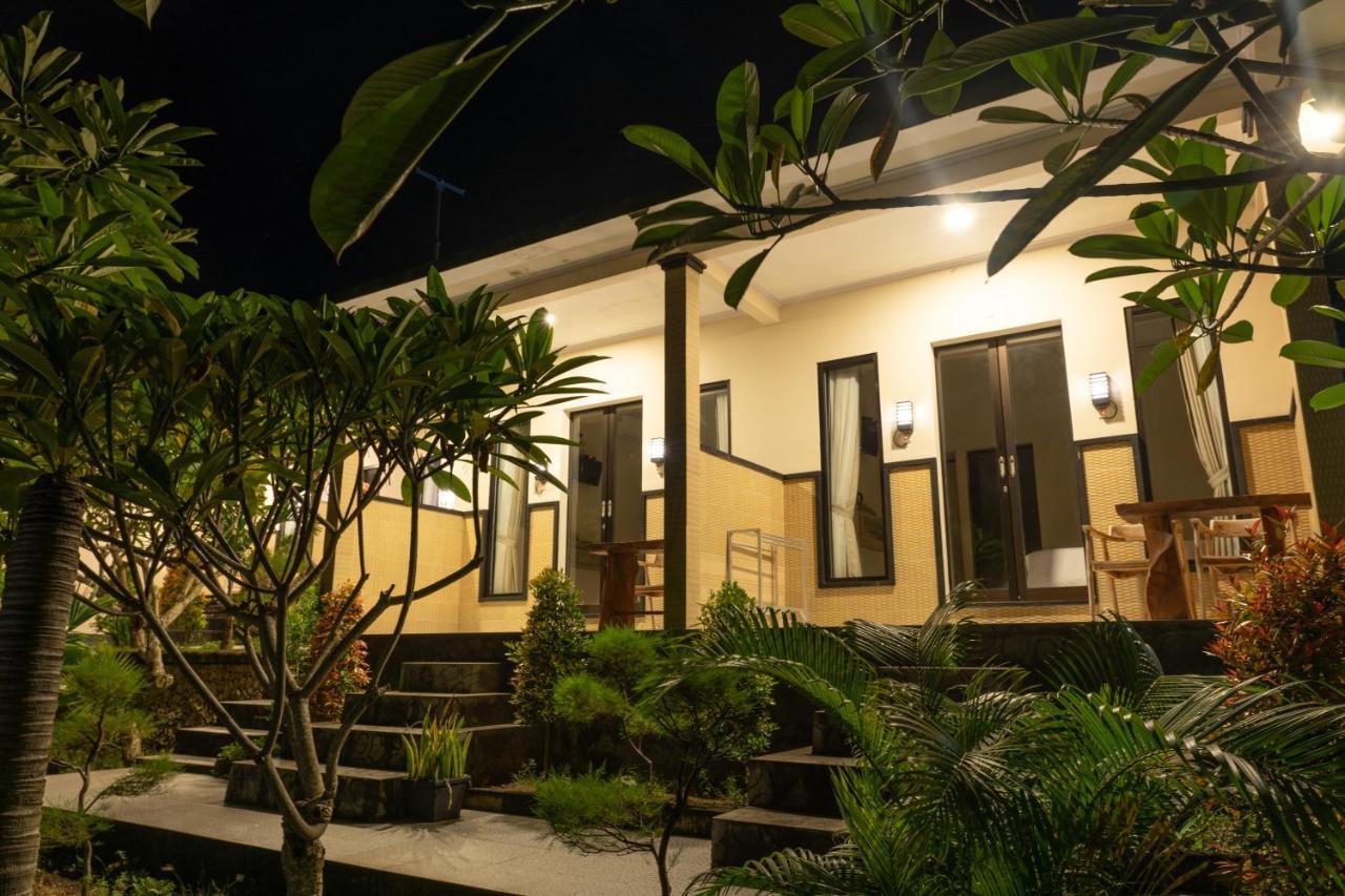 Arunika Cottage Batununggul Luaran gambar