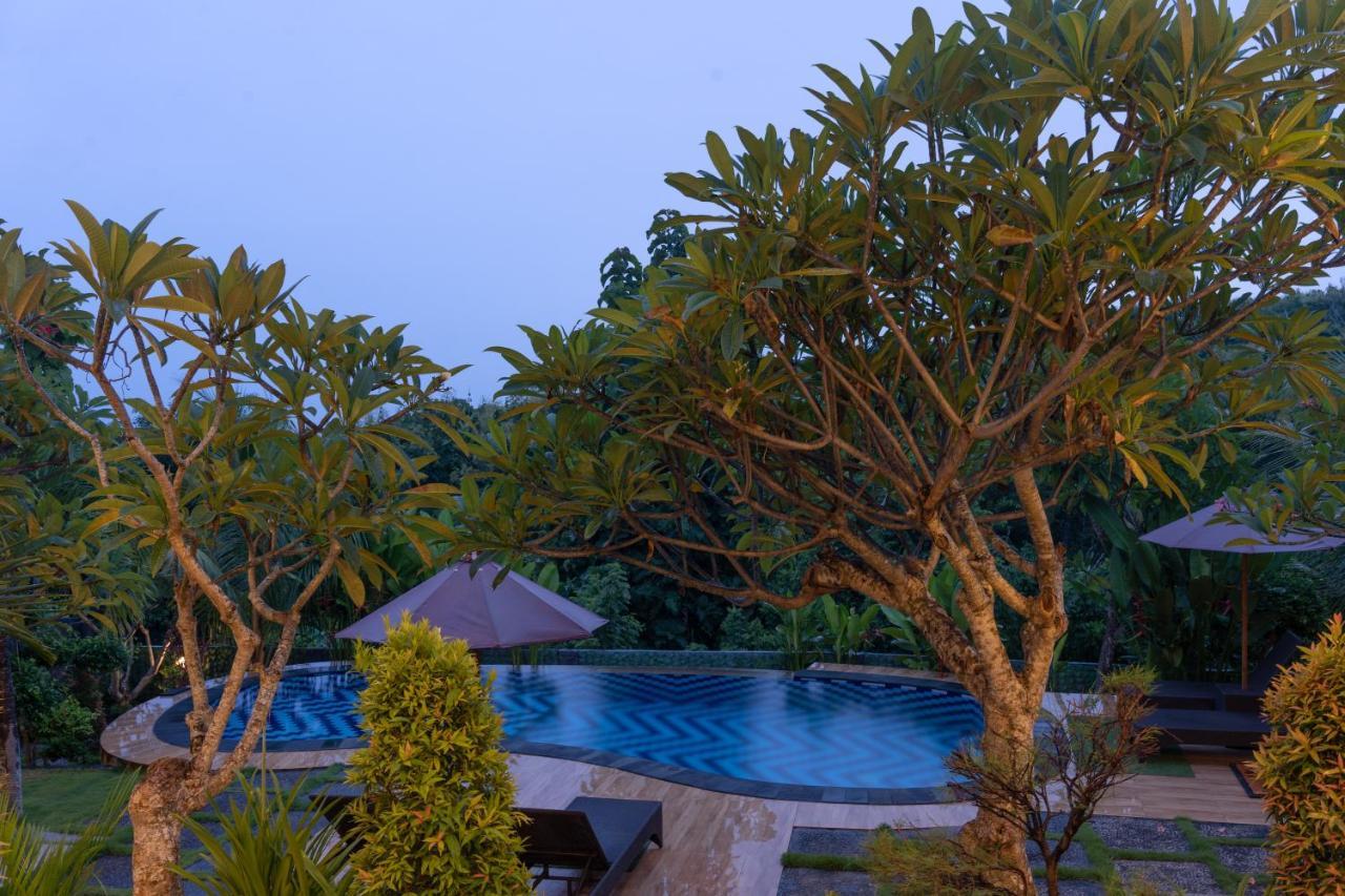 Arunika Cottage Batununggul Luaran gambar