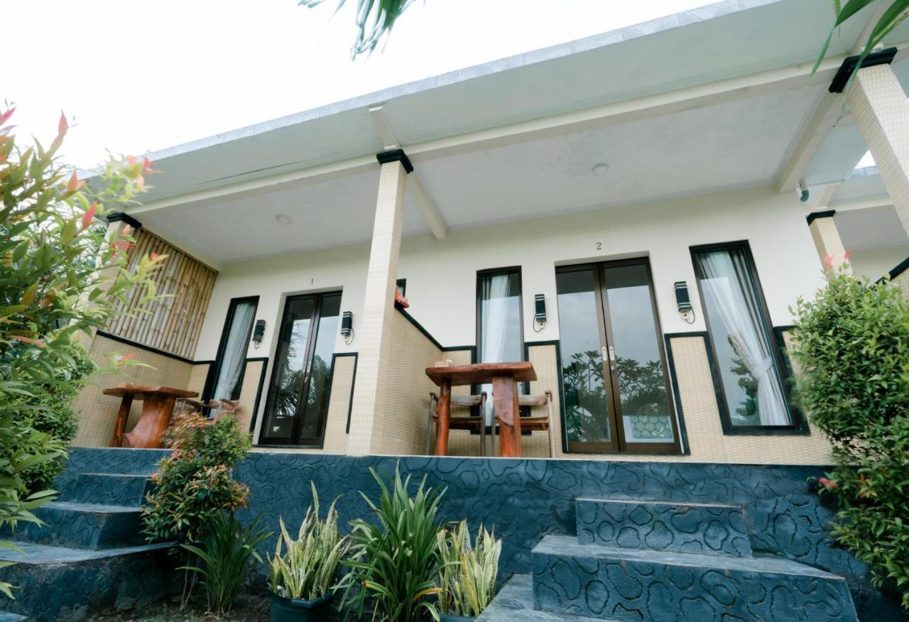 Arunika Cottage Batununggul Luaran gambar